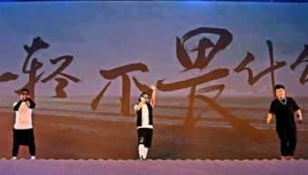 账号审核提不了钱怎么办千万别被坑了.引题（图）