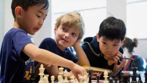 “《网上提款通道维护不给出款怎么办?》……保存证据可能追回